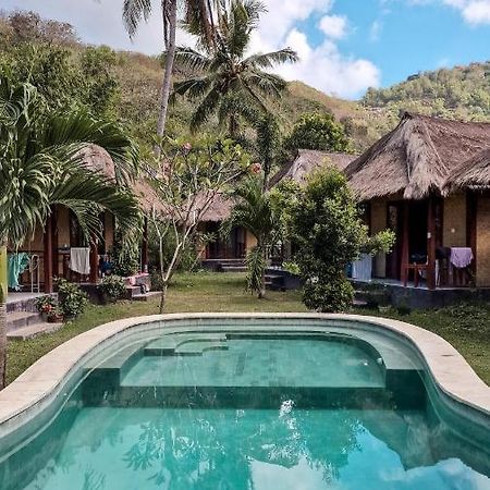 Airas' Garden Homestay Eco Bungalows Kuta  Exterior foto