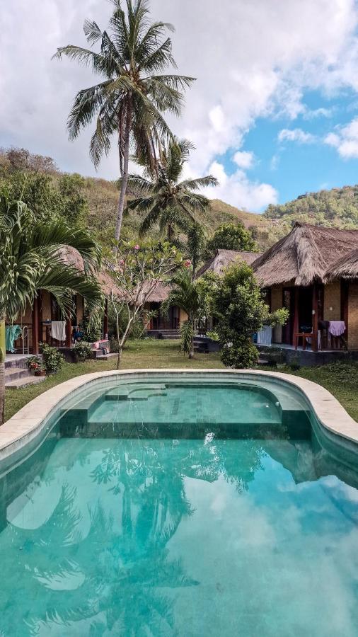 Airas' Garden Homestay Eco Bungalows Kuta  Exterior foto